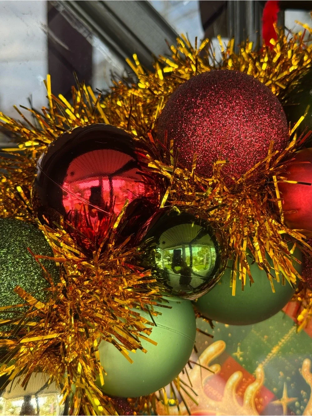 N/A festive holiday